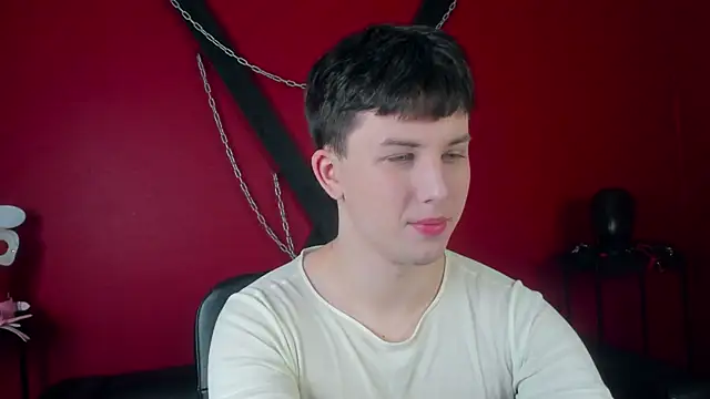 AdrianoAubert online show from 09/13/25, 10:15