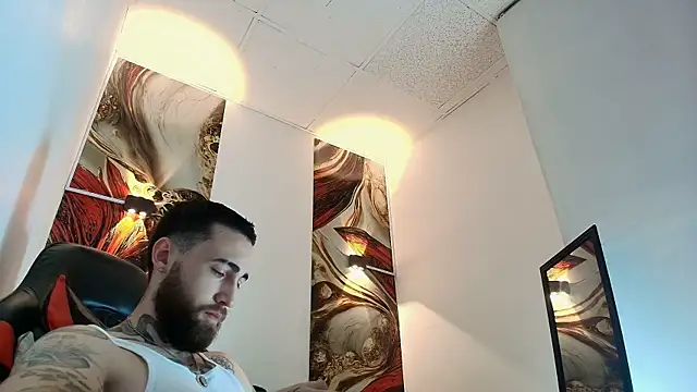 Luke davis01 online show from 05/25/26, 01:06