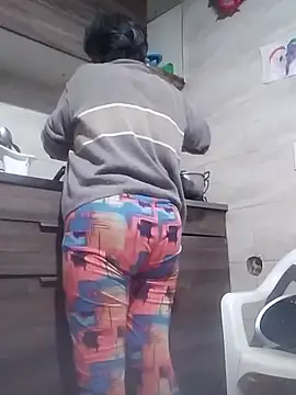 Saori Sann  online show from 03/22/25, 02:59