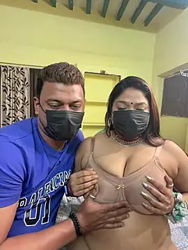 Snapshot of busy_kolkata chatting on 01/13/26, 06:13 busy kolkata online show from 01/13/26, 06:13