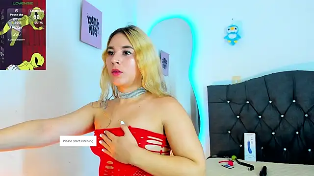 Vickyallien online show from 11/28/25, 04:20