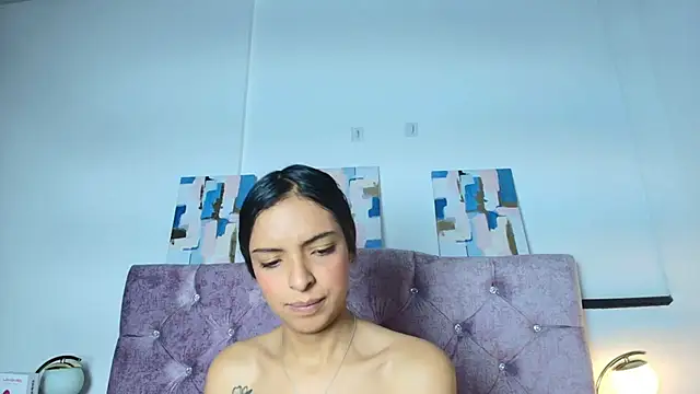 Snapshot of Skye_Moore chatting on 09/25/25, 11:58 Skye Moore online show from 09/25/25, 11:58