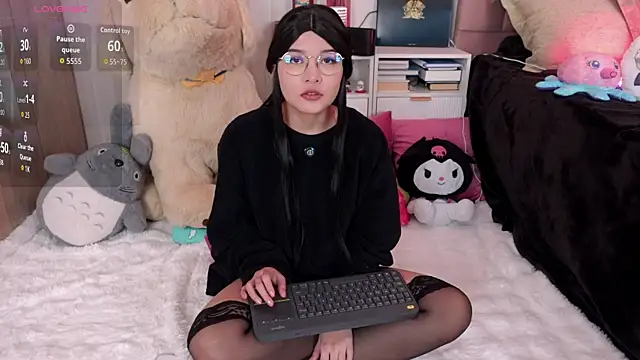 Snapshot of NataliaNovak chatting on 03/02/26, 02:02 NataliaNovak online show from 03/02/26, 02:02