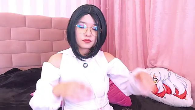 NataliaNovak online show from 06/05/26, 12:44