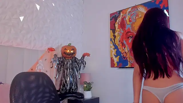 Snapshot of Mirandaa_Rogers chatting on 10/26/25, 02:56 Mirandaa Rogers online show from 10/26/25, 02:56