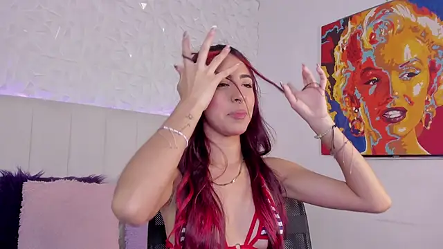 Snapshot of Mirandaa_Rogers chatting on 11/21/25, 07:12 Mirandaa Rogers online show from 11/21/25, 07:12