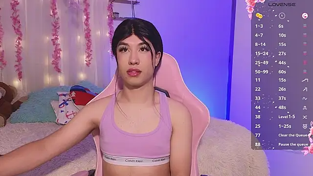 Snapshot of Sweettifani chatting on 03/13/26, 06:03 Sweettifani online show from 03/13/26, 06:03