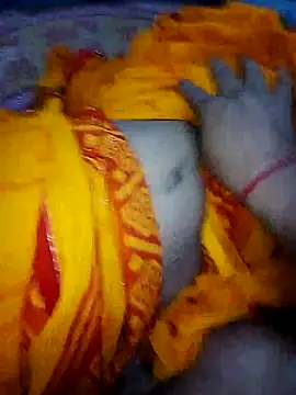 Snapshot of simrun70 chatting on 04/03/26, 11:36 simrun70 online show from 04/03/26, 11:36