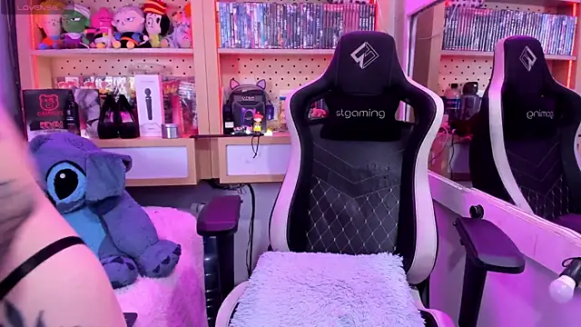 Adisson kyler online show from 03/22/25, 01:00