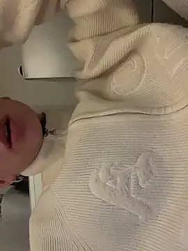 Daria-maus24 online show from 02/12/25, 09:43