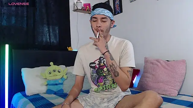 Snapshot of kyle_clint07 chatting on 01/11/26, 04:45 kyle clint07 online show from 01/11/26, 04:45