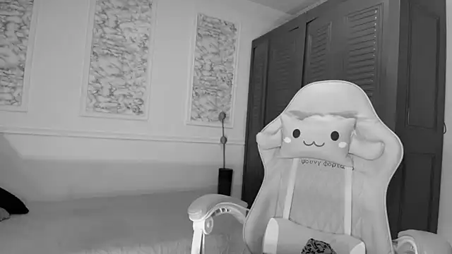 Danella houston online show from 10/10/25, 06:40