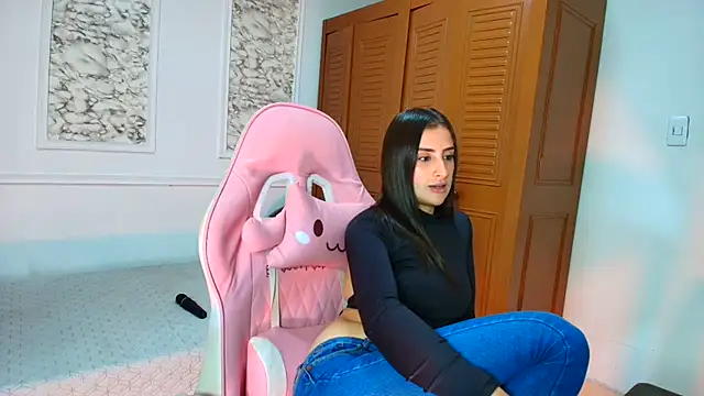 Danella houston online show from 02/10/26, 07:18