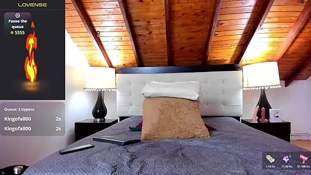 Snapshot of Sebastian_Berne chatting on 12/03/25, 12:25 Sebastian Berne online show from 12/03/25, 12:25