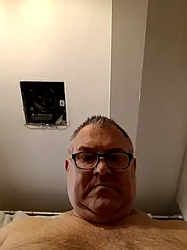 Snapshot of mkestr69 chatting on 03/21/26, 08:56 mkestr69 online show from 03/21/26, 08:56