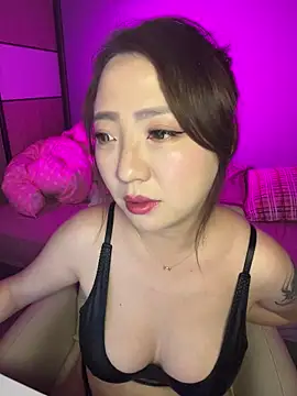 Snapshot of Hannababy_ chatting on 03/20/26, 03:17 Hannababy online show from 03/20/26, 03:17