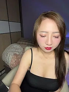 Snapshot of Hannababy_ chatting on 06/04/26, 02:12 Hannababy online show from 06/04/26, 02:12