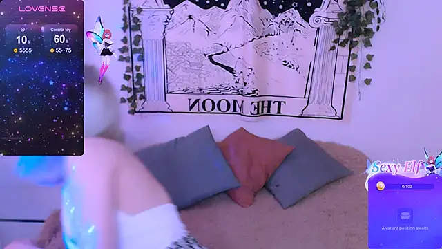 Snapshot of beauty_blonde chatting on 02/06/25, 06:08 beauty blonde online show from 02/06/25, 06:08