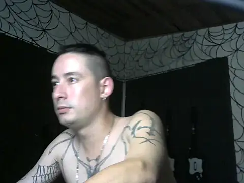 Snapshot of vampireathome chatting on 03/06/26, 04:42 vampireathome online show from 03/06/26, 04:42