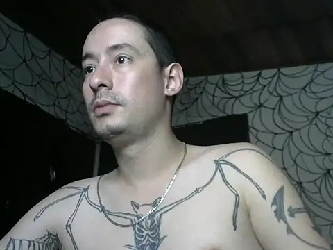 Snapshot of vampireathome chatting on 03/28/26, 05:07 vampireathome online show from 03/28/26, 05:07