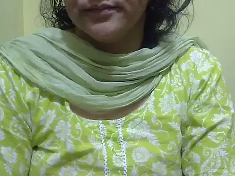 Snapshot of Your_cutiepie_ chatting on 03/03/26, 06:47 Your cutiepie online show from 03/03/26, 06:47