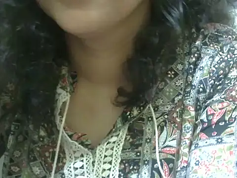 Snapshot of Your_cutiepie_ chatting on 03/08/26, 02:15 Your cutiepie online show from 03/08/26, 02:15