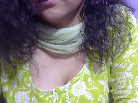 Snapshot of Your_cutiepie_ chatting on 03/14/26, 05:29 Your cutiepie online show from 03/14/26, 05:29