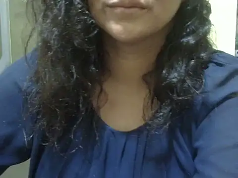 Snapshot of Your_cutiepie_ chatting on 04/11/26, 12:42 Your cutiepie online show from 04/11/26, 12:42