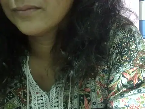 Snapshot of Your_cutiepie_ chatting on 05/01/26, 06:23 Your cutiepie online show from 05/01/26, 06:23