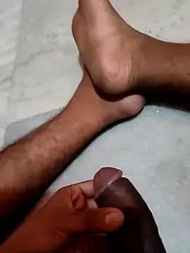 Snapshot of Yashkumar_0697 chatting on 11/13/25, 09:14 Yashkumar 0697 online show from 11/13/25, 09:14