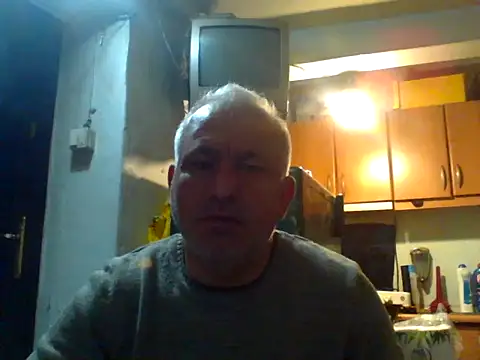 Snapshot of murat7888 chatting on 04/08/26, 05:51 murat7888 online show from 04/08/26, 05:51