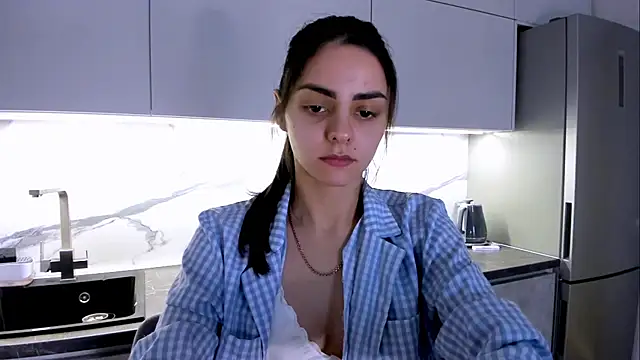 EmiliaZen online show from 02/20/25, 01:08