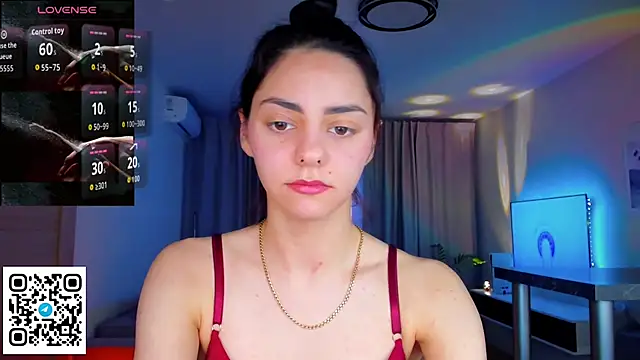 Snapshot of EmiliaZen chatting on 04/16/26, 04:30 EmiliaZen online show from 04/16/26, 04:30