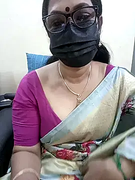 Snapshot of niiveditha chatting on 02/07/25, 04:46 niiveditha online show from 02/07/25, 04:46