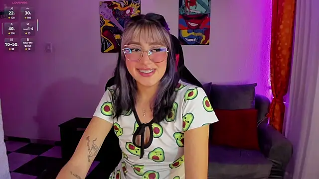 Daphne Jhons online show from 01/12/26, 04:50