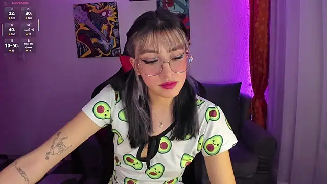 Snapshot of Daphne_Jhons chatting on 02/05/26, 04:28 Daphne Jhons online show from 02/05/26, 04:28