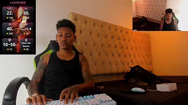 Snapshot of blackdirty420 chatting on 10/01/25, 09:10 blackdirty420 online show from 10/01/25, 09:10