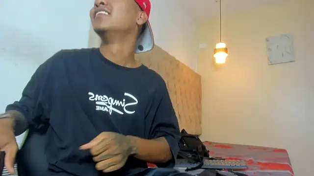 Snapshot of blackdirty420 chatting on 12/18/25, 07:09 blackdirty420 online show from 12/18/25, 07:09