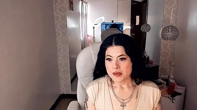 lizha milf online show from 09/20/25, 05:03