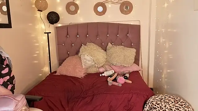 lizha milf online show from 04/16/26, 07:14