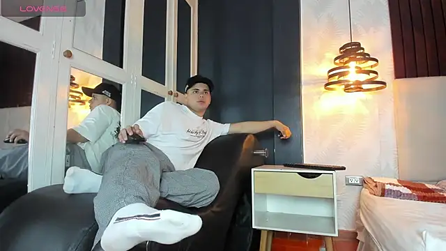 Snapshot of Sebastian_Phoenix chatting on 02/18/25, 11:55 Sebastian Phoenix online show from 02/18/25, 11:55