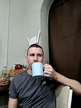 Snapshot of Dimyanmodel chatting on 02/08/25, 05:18 Dimyanmodel online show from 02/08/25, 05:18