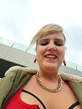 Sexybiene969 online show from 10/11/25, 02:59