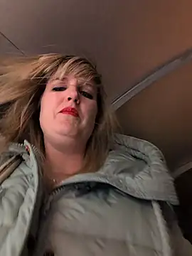 Sexybiene969 online show from 11/22/25, 04:06