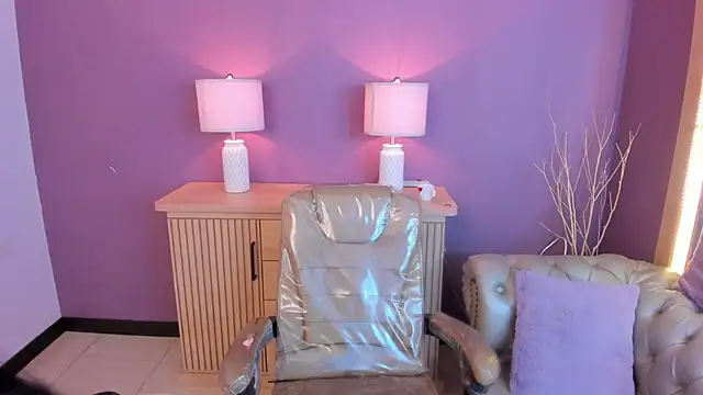 Snapshot of scarlet_edwars chatting on 03/10/25, 07:29 scarlet edwars online show from 03/10/25, 07:29