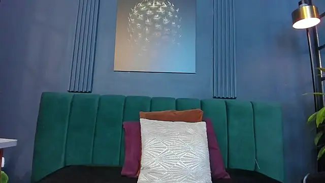 Snapshot of scarlet_edwars chatting on 02/20/26, 04:18 scarlet edwars online show from 02/20/26, 04:18