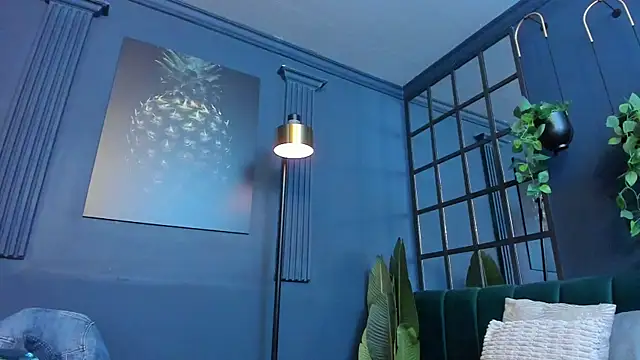 Snapshot of scarlet_edwars chatting on 02/25/26, 07:23 scarlet edwars online show from 02/25/26, 07:23