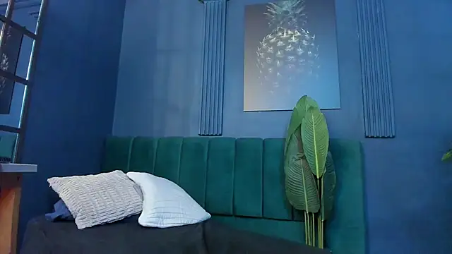 Snapshot of scarlet_edwars chatting on 03/31/26, 06:52 scarlet edwars online show from 03/31/26, 06:52