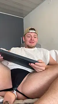 Snapshot of Angel_Montiell chatting on 12/04/25, 03:21 Angel Montiell online show from 12/04/25, 03:21