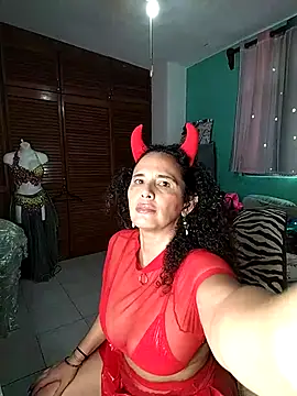 Snapshot of Shakirita chatting on 10/27/25, 08:57 Shakirita online show from 10/27/25, 08:57